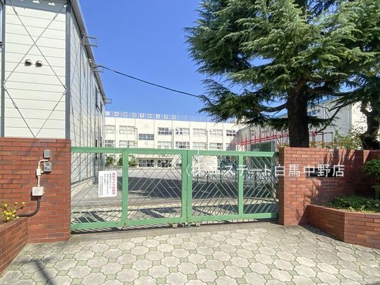 apartment 東京都中野区新井２丁目1-19 パックマートビル4F