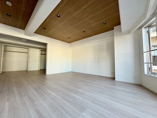 apartment 東京都中野区新井２丁目1-19 パックマートビル4F