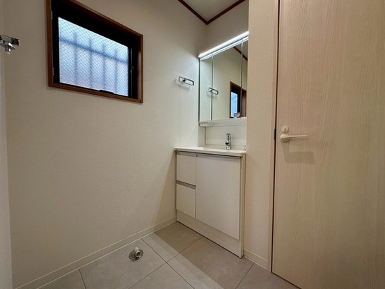 detached 東京都中野区新井２丁目1-19 パックマートビル4F