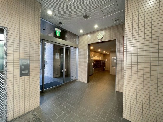 apartment 東京都中野区新井２丁目1-19 パックマートビル4F