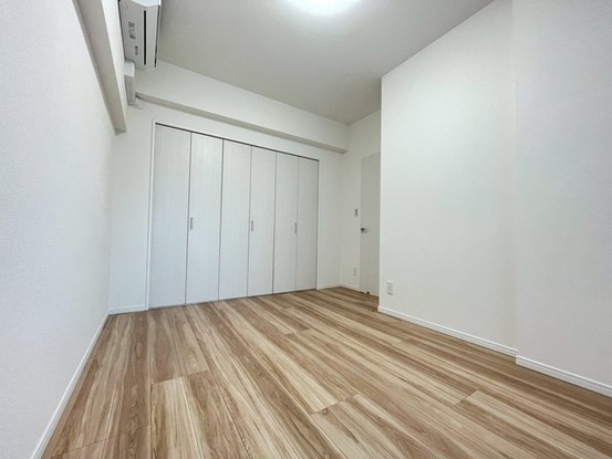 apartment 東京都中野区新井２丁目1-19 パックマートビル4F