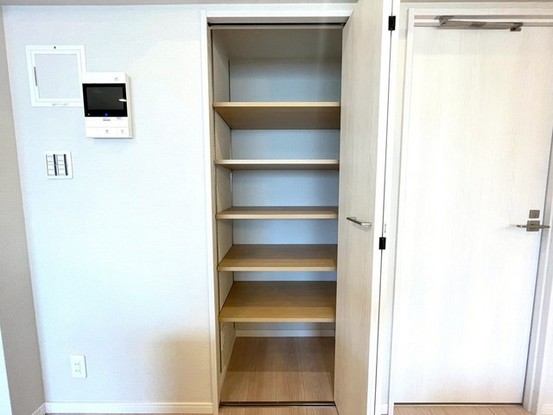 apartment 東京都中野区新井２丁目1-19 パックマートビル4F