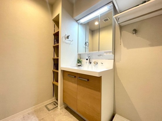 apartment 東京都中野区新井２丁目1-19 パックマートビル4F