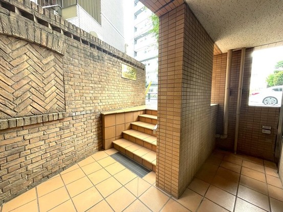 apartment 東京都中野区新井２丁目1-19 パックマートビル4F