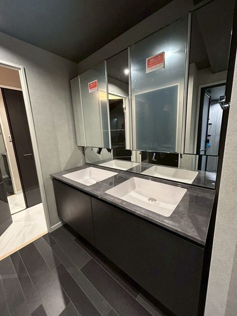 apartment 東京都中野区新井２丁目1-19 パックマートビル4F