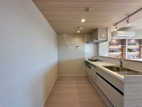 apartment 東京都中野区新井２丁目1-19 パックマートビル4F