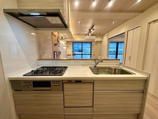 apartment 東京都中野区新井２丁目1-19 パックマートビル4F