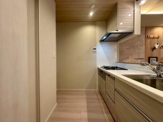 apartment 東京都中野区新井２丁目1-19 パックマートビル4F