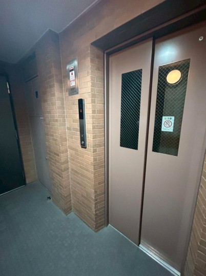 apartment 東京都中野区新井２丁目1-19 パックマートビル4F