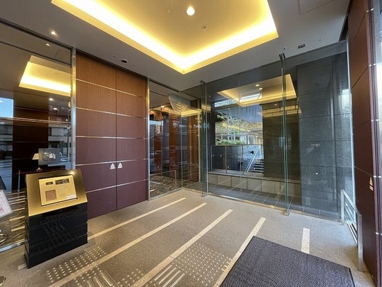 apartment 東京都中野区新井２丁目1-19 パックマートビル4F