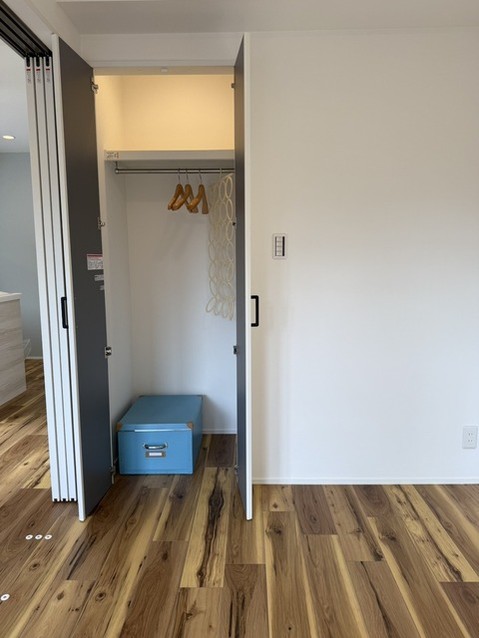 apartment 東京都中野区新井２丁目1-19 パックマートビル4F