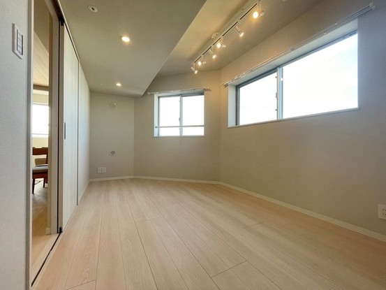 apartment 東京都中野区新井２丁目1-19 パックマートビル4F