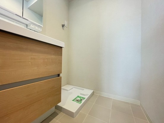 apartment 東京都中野区新井２丁目1-19 パックマートビル4F