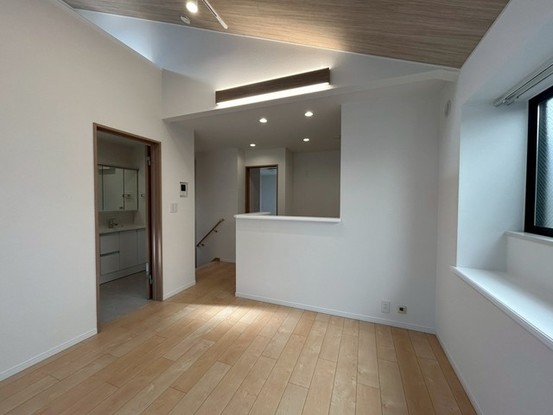 detached 東京都中野区新井２丁目1-19 パックマートビル4F