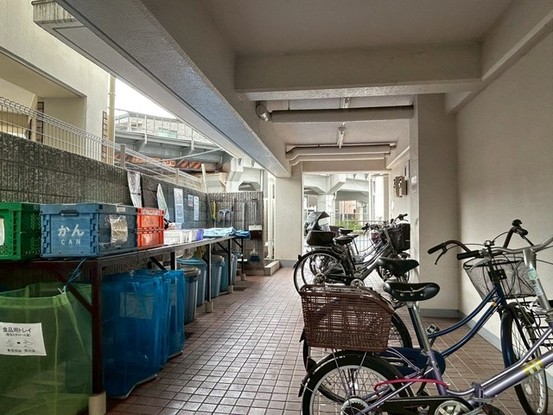 apartment 東京都中野区新井２丁目1-19 パックマートビル4F