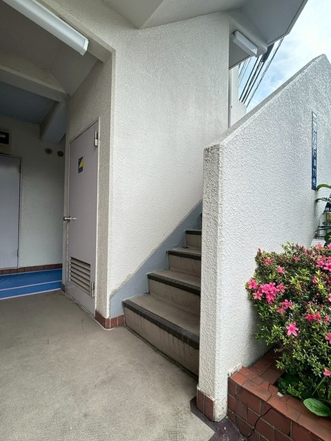 apartment 東京都中野区新井２丁目1-19 パックマートビル4F