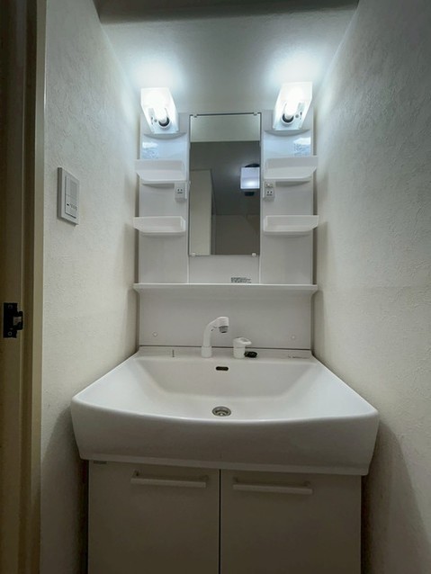apartment 東京都中野区新井２丁目1-19 パックマートビル4F