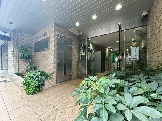 apartment 東京都中野区新井２丁目1-19 パックマートビル4F