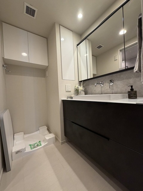 apartment 東京都中野区新井２丁目1-19 パックマートビル4F