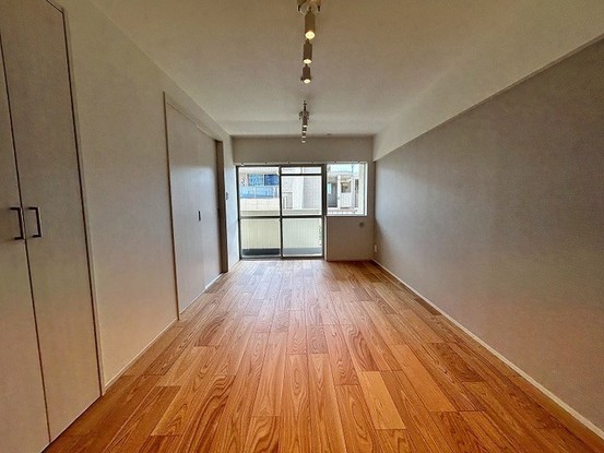 apartment 東京都中野区新井２丁目1-19 パックマートビル4F