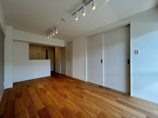 apartment 東京都中野区新井２丁目1-19 パックマートビル4F