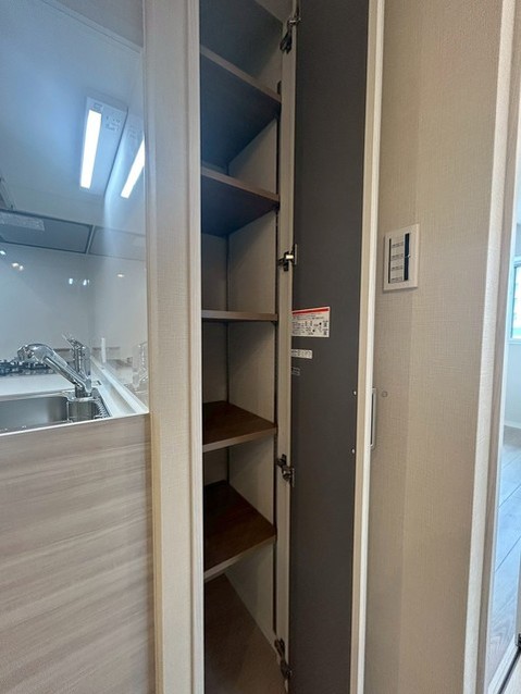 apartment 東京都中野区新井２丁目1-19 パックマートビル4F