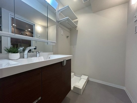 apartment 東京都中野区新井２丁目1-19 パックマートビル4F