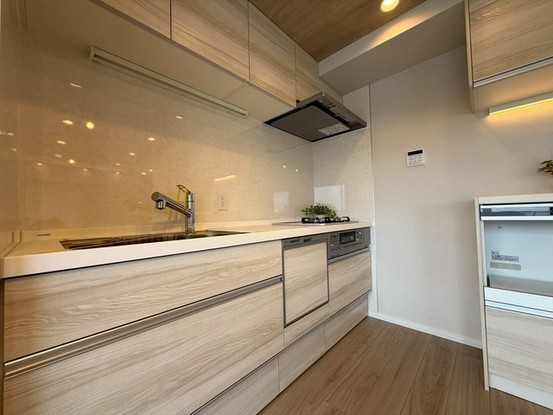 apartment 東京都中野区新井２丁目1-19 パックマートビル4F