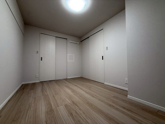 apartment 東京都中野区新井２丁目1-19 パックマートビル4F