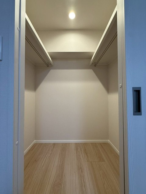 apartment 東京都中野区新井２丁目1-19 パックマートビル4F