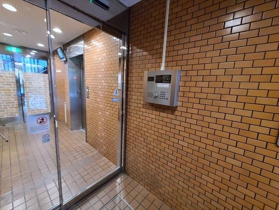 apartment 東京都中野区新井２丁目1-19 パックマートビル4F