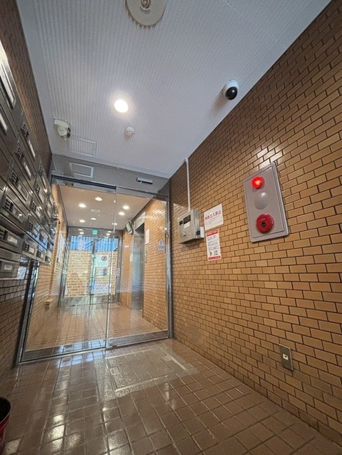 apartment 東京都中野区新井２丁目1-19 パックマートビル4F