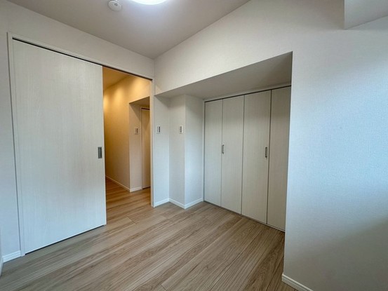 apartment 東京都中野区新井２丁目1-19 パックマートビル4F
