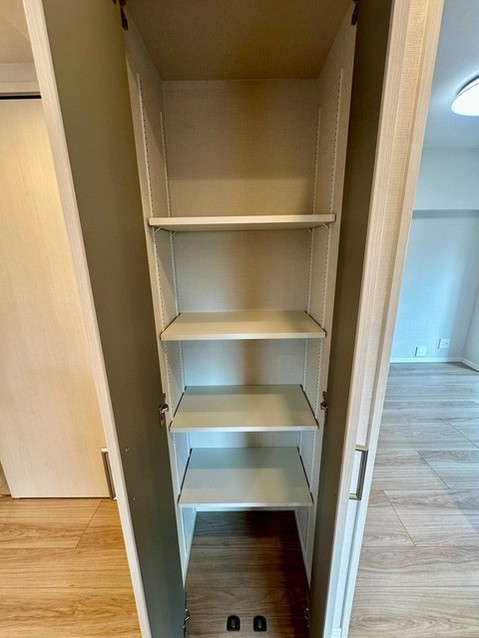 apartment 東京都中野区新井２丁目1-19 パックマートビル4F