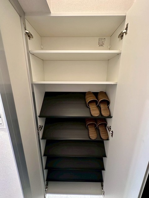 apartment 東京都中野区新井２丁目1-19 パックマートビル4F