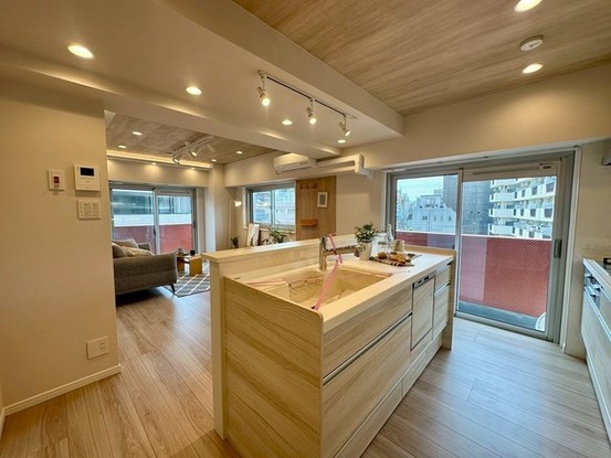 apartment 東京都中野区新井２丁目1-19 パックマートビル4F