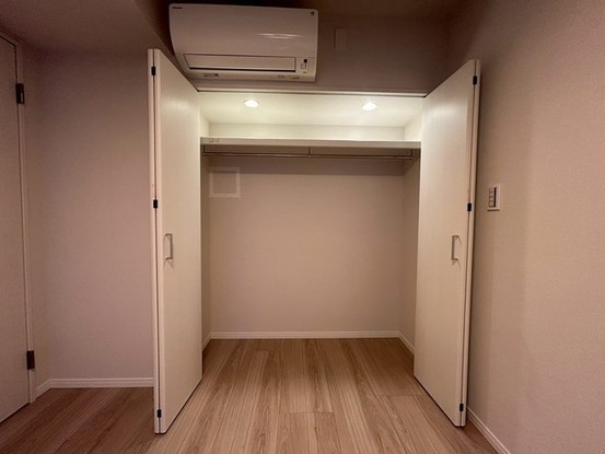apartment 東京都中野区新井２丁目1-19 パックマートビル4F