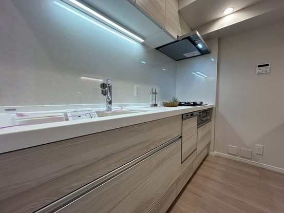 apartment 東京都中野区新井２丁目1-19 パックマートビル4F