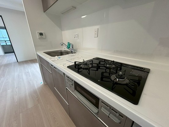 apartment 東京都中野区新井２丁目1-19 パックマートビル4F