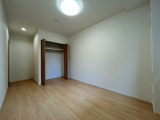 apartment 東京都中野区新井２丁目1-19 パックマートビル4F