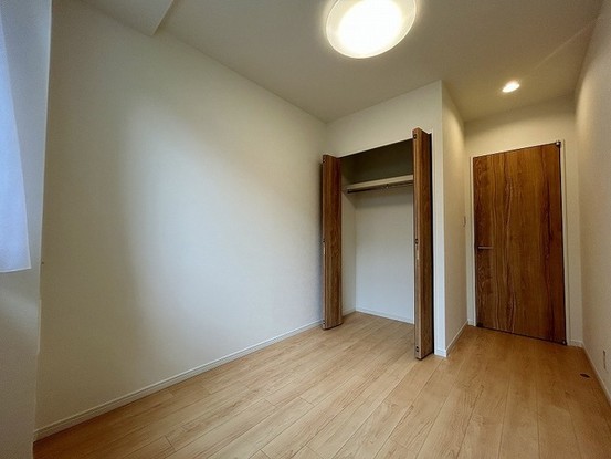 apartment 東京都中野区新井２丁目1-19 パックマートビル4F