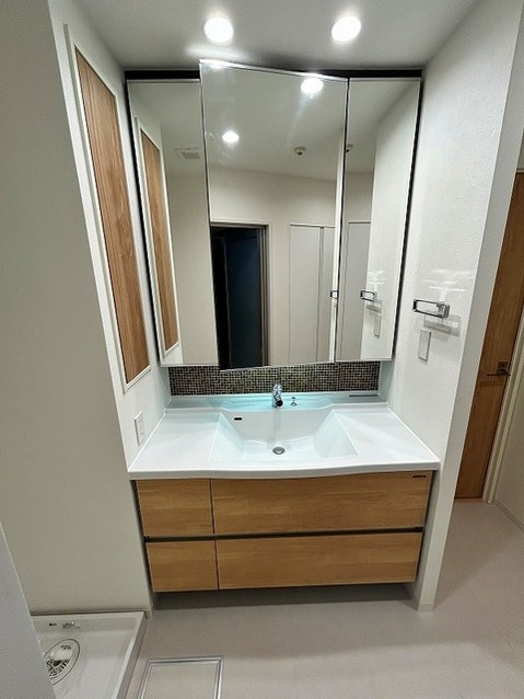 apartment 東京都中野区新井２丁目1-19 パックマートビル4F
