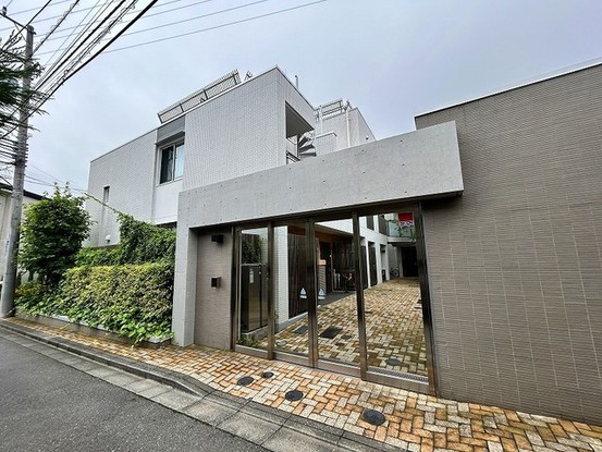 apartment 東京都中野区新井２丁目1-19 パックマートビル4F
