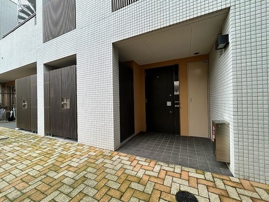 apartment 東京都中野区新井２丁目1-19 パックマートビル4F