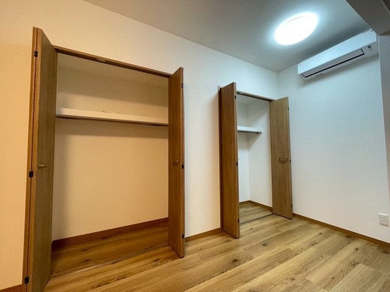 apartment 東京都中野区新井２丁目1-19 パックマートビル4F