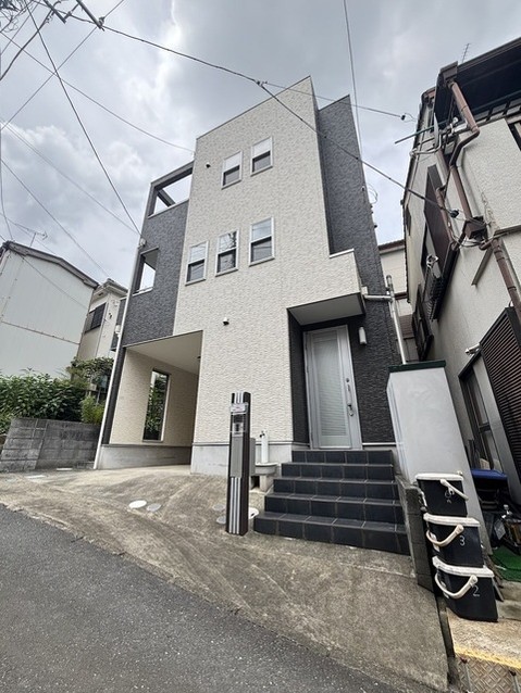 detached 東京都中野区新井２丁目1-19 パックマートビル4F