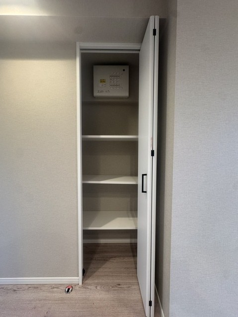 apartment 東京都中野区新井２丁目1-19 パックマートビル4F