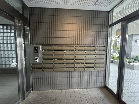 apartment 東京都中野区新井２丁目1-19 パックマートビル4F
