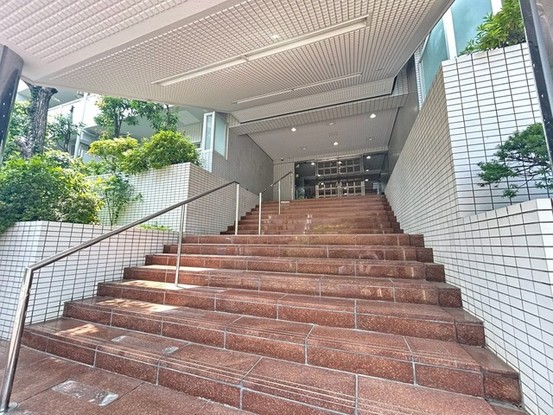 apartment 東京都中野区新井２丁目1-19 パックマートビル4F