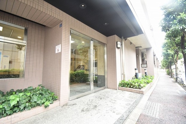 apartment 東京都中野区新井２丁目1-19 パックマートビル4F